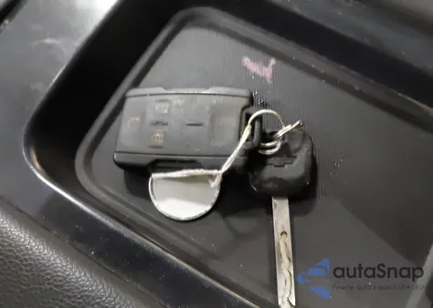 2018 Chevrolet Silverado 1500 2Lt z USA, uszkodzony, nr VIN 1GCVKREC2JZ333773